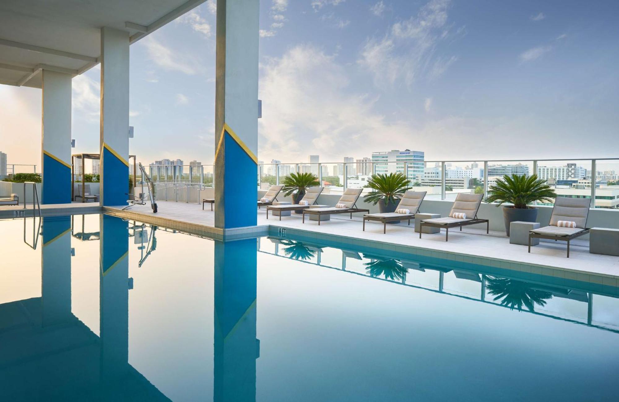 Serena Hotel Aventura Miami, Tapestry Collection By Hilton Kültér fotó
