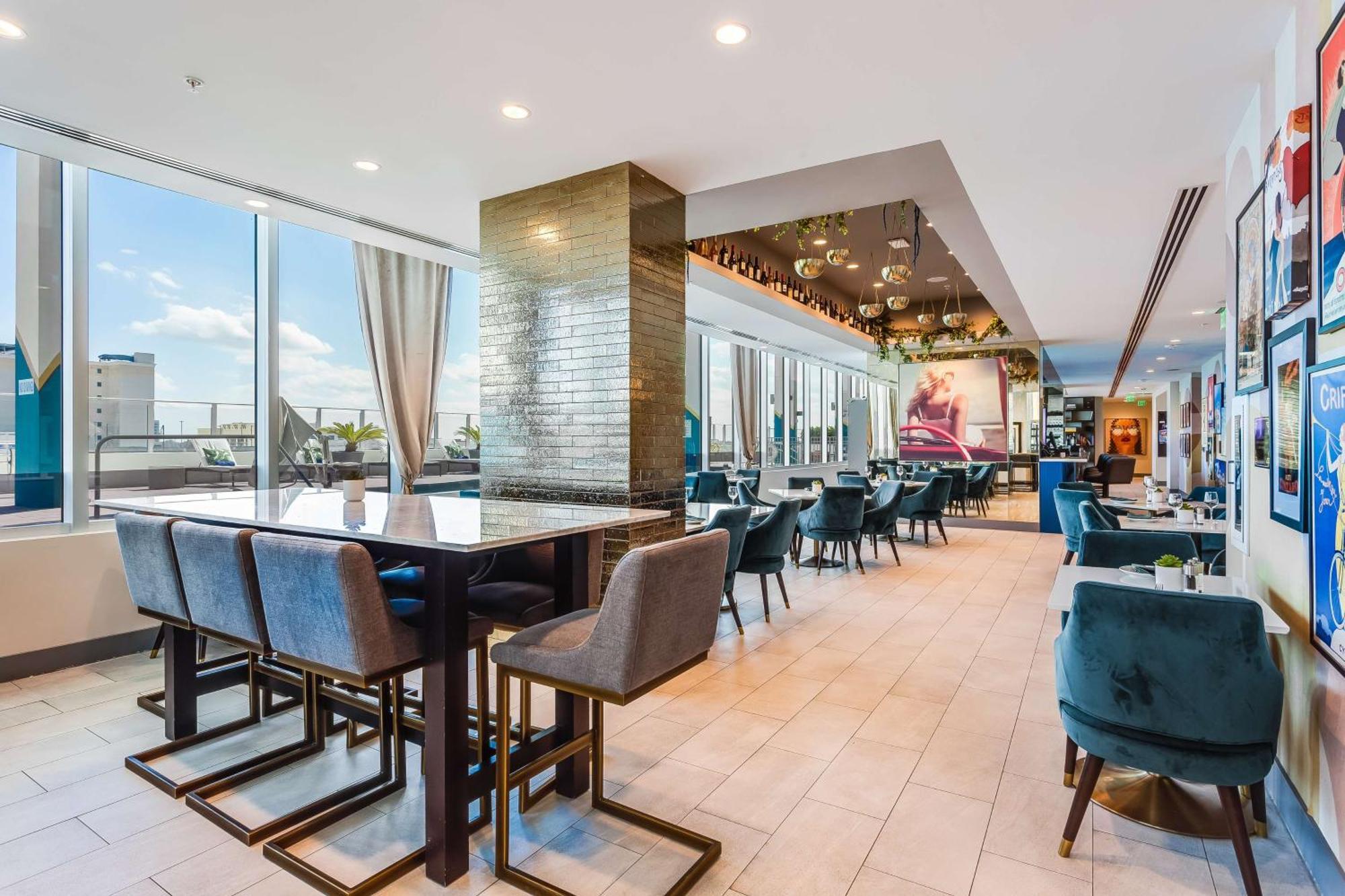 Serena Hotel Aventura Miami, Tapestry Collection By Hilton Kültér fotó