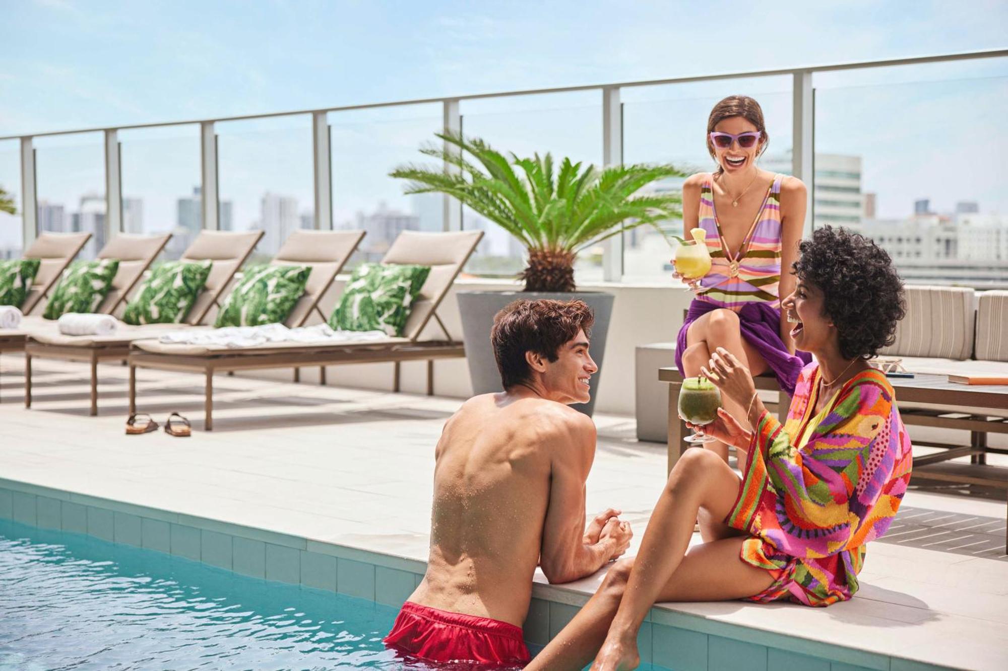 Serena Hotel Aventura Miami, Tapestry Collection By Hilton Kültér fotó